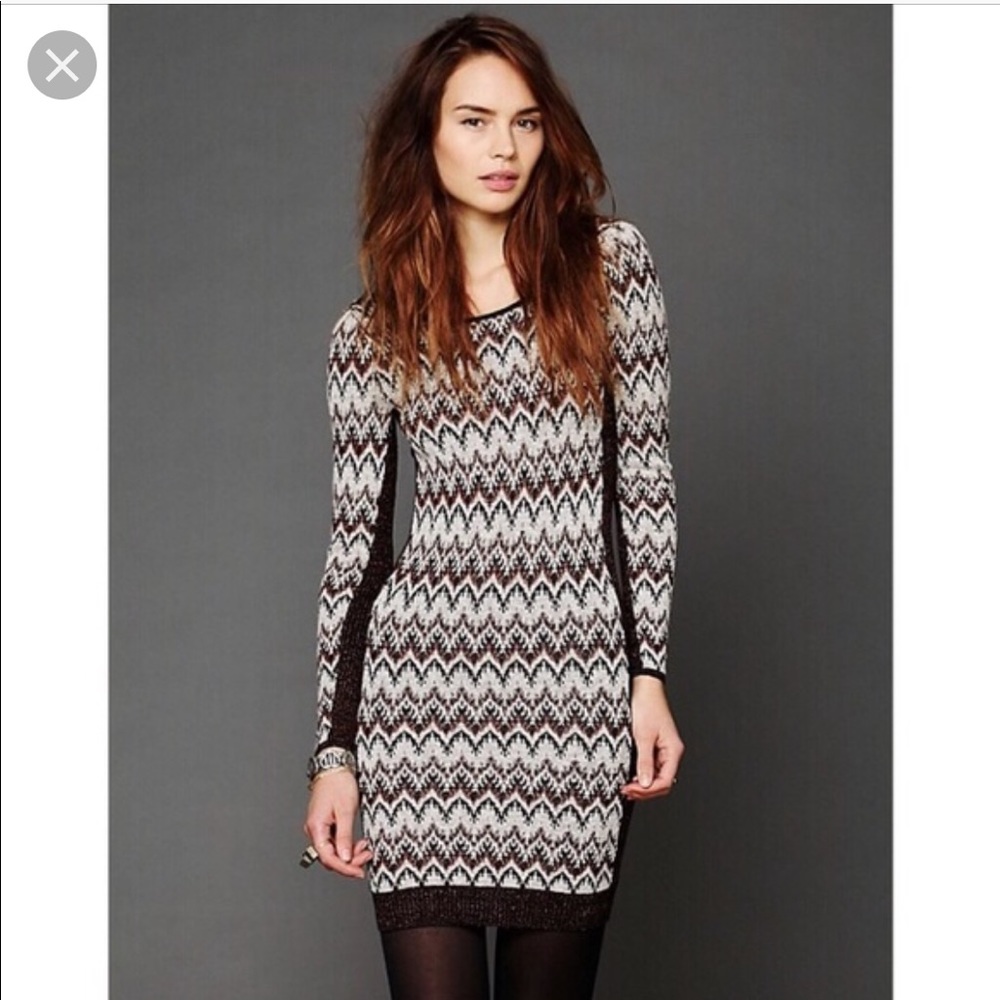Free People BodyCon Chevron Knit Xs Sweater Dress Cozy Cabin Metallic Low Back - Picture 4 of 9